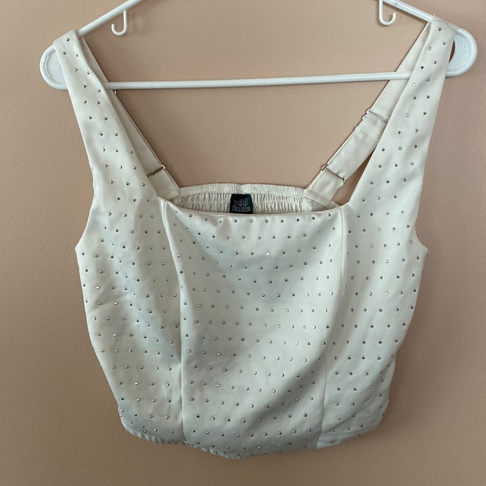 Wild fable cropped tank